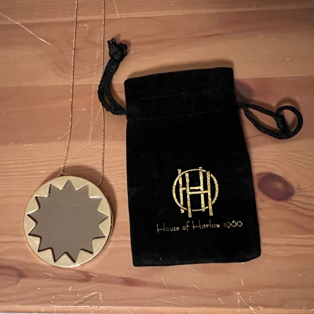 House of Harlow 1960 sunburst pendant taupe necklace with gold tone chain